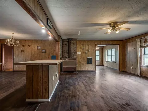 38097 Sing Rd, Macomb, OK 74852 photo 10