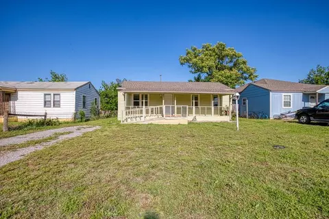 911 S 10th St, Kingfisher, OK 73750