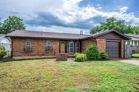 1712 Brandon Cir, Norman, OK 73071