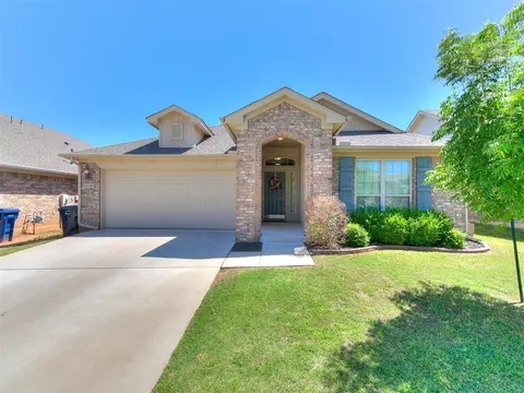 10540 NW 35th St, Yukon, OK 73099