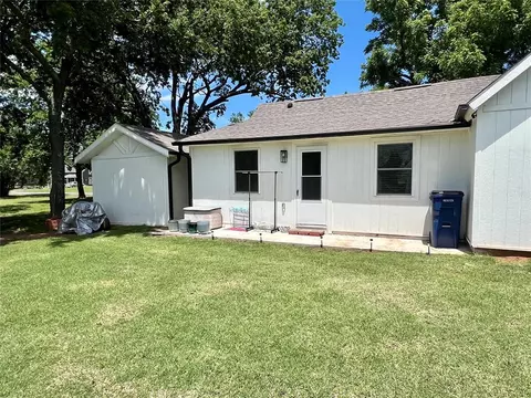 526 E 4th St, Stroud, OK 74079 photo 24