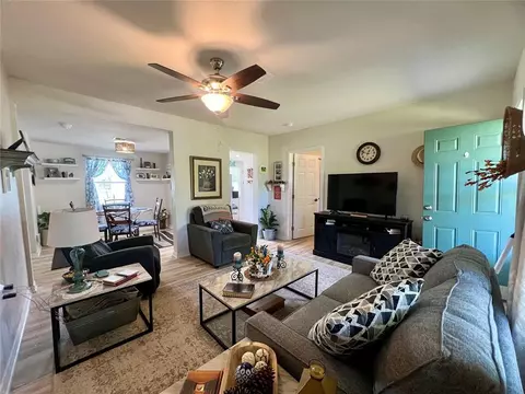 526 E 4th St, Stroud, OK 74079 photo 6