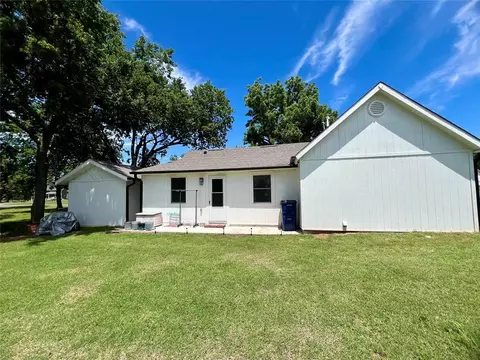 526 E 4th St, Stroud, OK 74079 photo 25