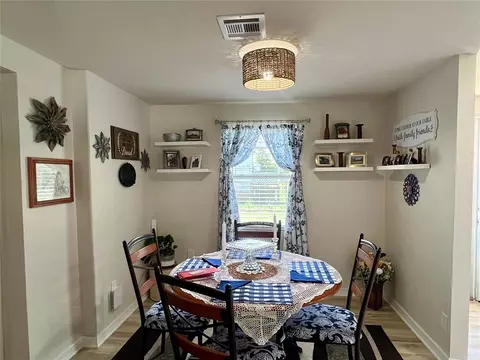 526 E 4th St, Stroud, OK 74079 photo 9