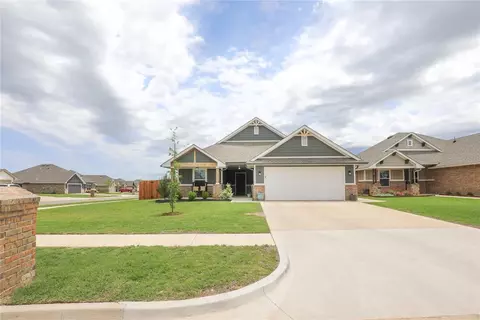 1120 Labelle St, Newcastle, OK 73065