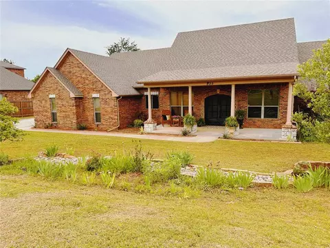 535 Eagle Lake Ln, Newcastle, OK 73065