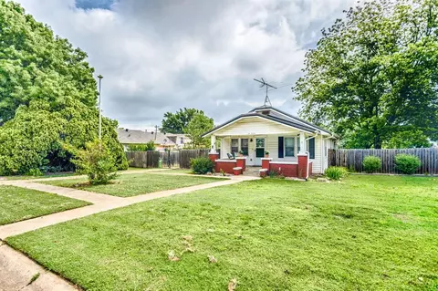 1016 Brunson Ave, Prague, OK 74864 photo 4
