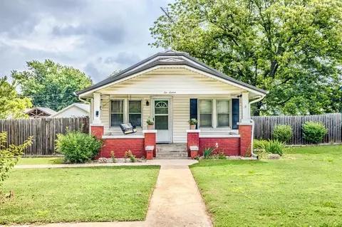 1016 Brunson Ave, Prague, OK 74864