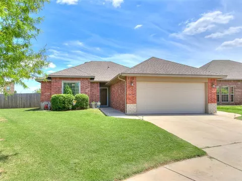 9300 Tara Plantation, Yukon, OK 73099