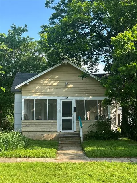 117 E Daws St, Norman, OK 73069
