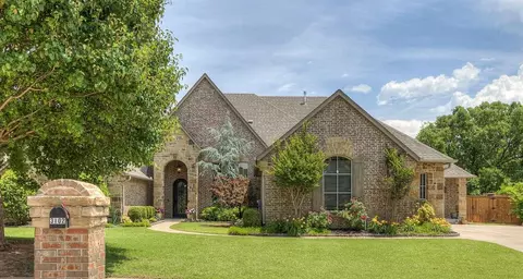 3102 Thornbrooke Blvd, Edmond, OK 73013