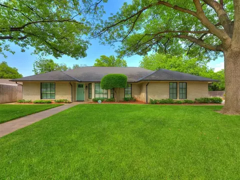 2901 Leaning Elm Ct, Oklahoma City, OK 73120