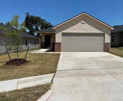 1122 Foal Dr, Guthrie, OK 73044