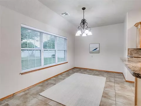 709 E Johnson St, Lexington, OK 73051 photo 7