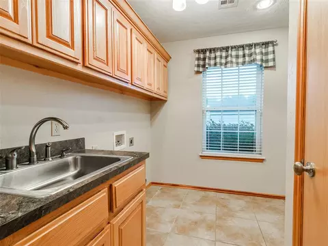 709 E Johnson St, Lexington, OK 73051 photo 24