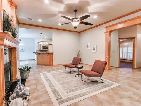 709 E Johnson St, Lexington, OK 73051 photo 6