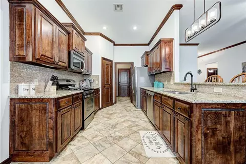 3921 Normandy Rd, Edmond, OK 73013 photo 7