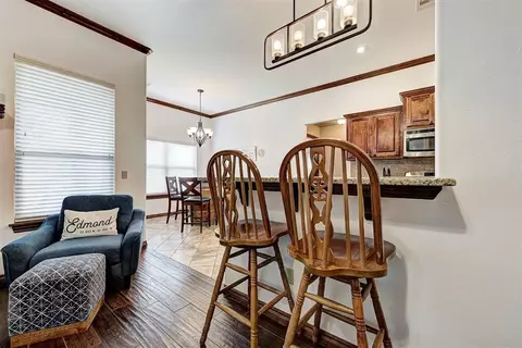 3921 Normandy Rd, Edmond, OK 73013 photo 6