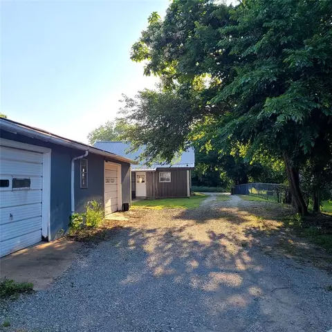 502 S Steele Ave, Cushing, OK 74023 photo 12