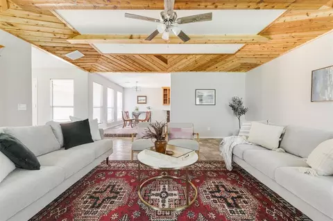 3608 Katherine Ct, Edmond, OK 73013