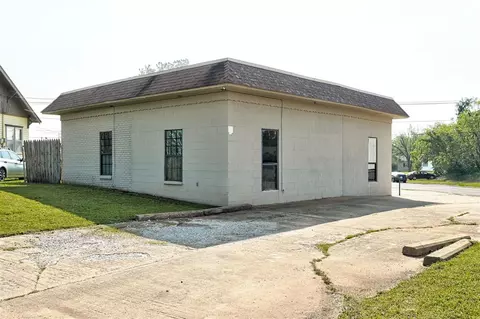 1102 E Oklahoma Ave, Guthrie, OK 73044 photo 3