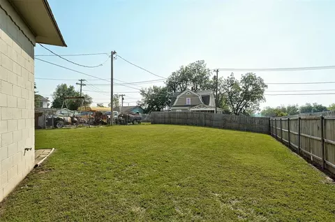 1102 E Oklahoma Ave, Guthrie, OK 73044 photo 15