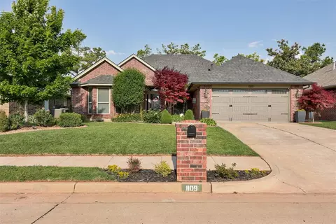1109 Blue Ridge Dr, Edmond, OK 73003