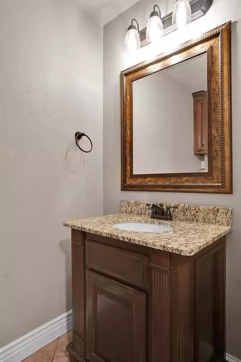 917 Stephanie Ln, Altus, OK 73521 photo 33