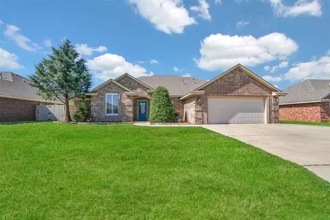 917 Stephanie Ln, Altus, OK 73521 photo 2