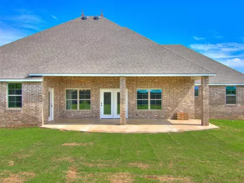 4410 Violet St, Tuttle, OK 73089 photo 6