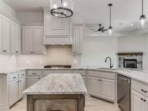 4410 Violet St, Tuttle, OK 73089 photo 16