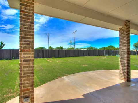 4410 Violet St, Tuttle, OK 73089 photo 7