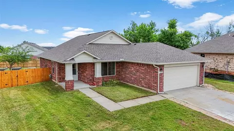 1905 Old Central Dr, Norman, OK 73071