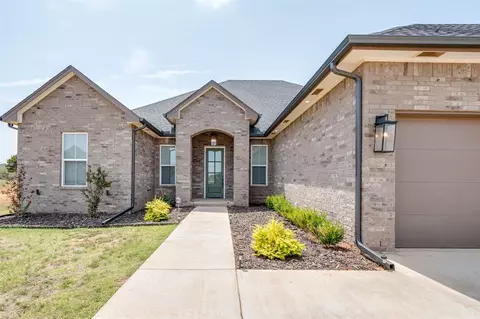 11608 NW 105th St, Yukon, OK 73099