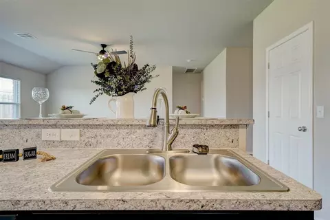 609 Audrey Dr, Tuttle, OK 73089 photo 21