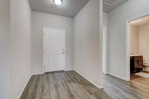 609 Audrey Dr, Tuttle, OK 73089 photo 8