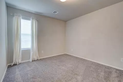 609 Audrey Dr, Tuttle, OK 73089 photo 33
