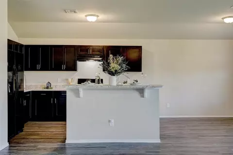 609 Audrey Dr, Tuttle, OK 73089 photo 15
