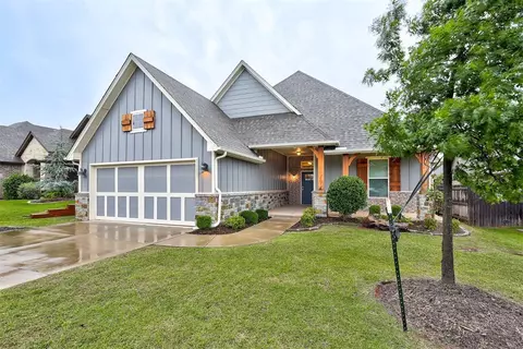 16313 Monarch Ridge Blvd, Edmond, OK 73013