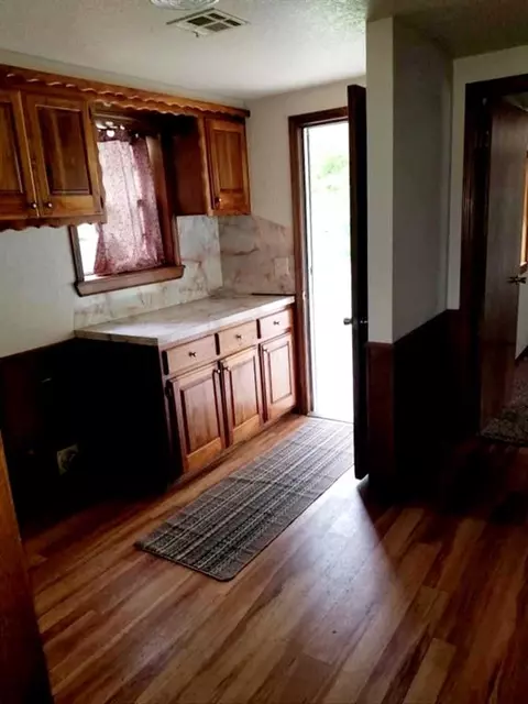228 N Kickapoo Ave, Shawnee, OK 74801 photo 10