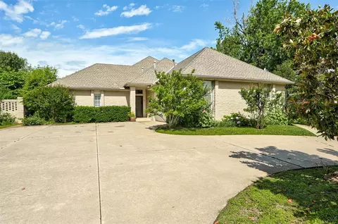 12319 Maple Ridge Rd, Oklahoma City, OK 73120