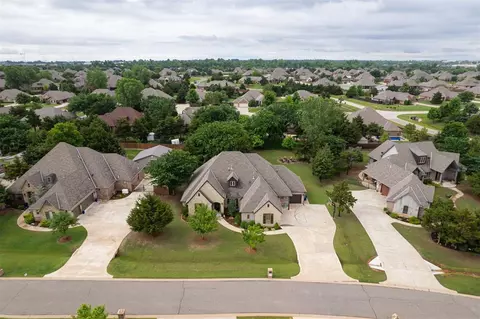 632 E Lydia Ter, Mustang, OK 73064