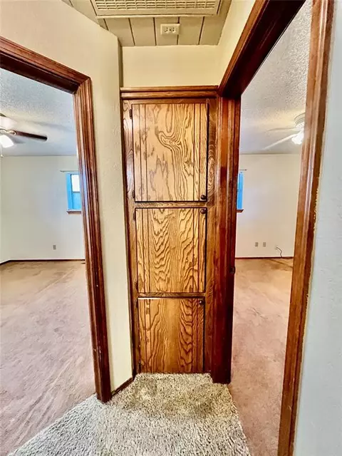 400 NW 1st St, Tuttle, OK 73089 photo 9