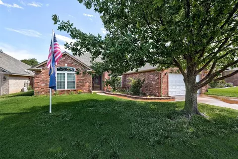 7529 NW 133rd St, Oklahoma City, OK 73142