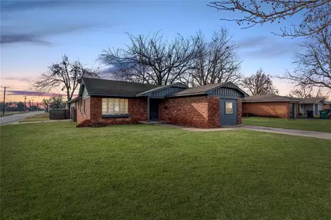300 NW 83rd St, Oklahoma City, OK 73114