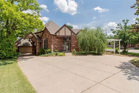 13708 Plantation Way, Edmond, OK 73013