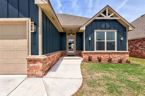9229 SW 42nd St, Oklahoma City, OK 73179