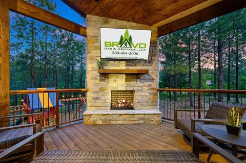 529 Split Log Trl, Broken Bow, OK 74728 photo 41