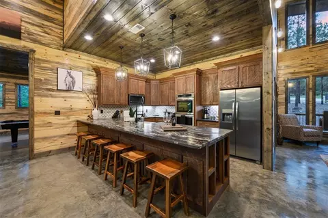 529 Split Log Trl, Broken Bow, OK 74728 photo 17