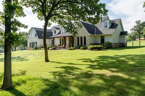 10250 E Covell Rd, Arcadia, OK 73007